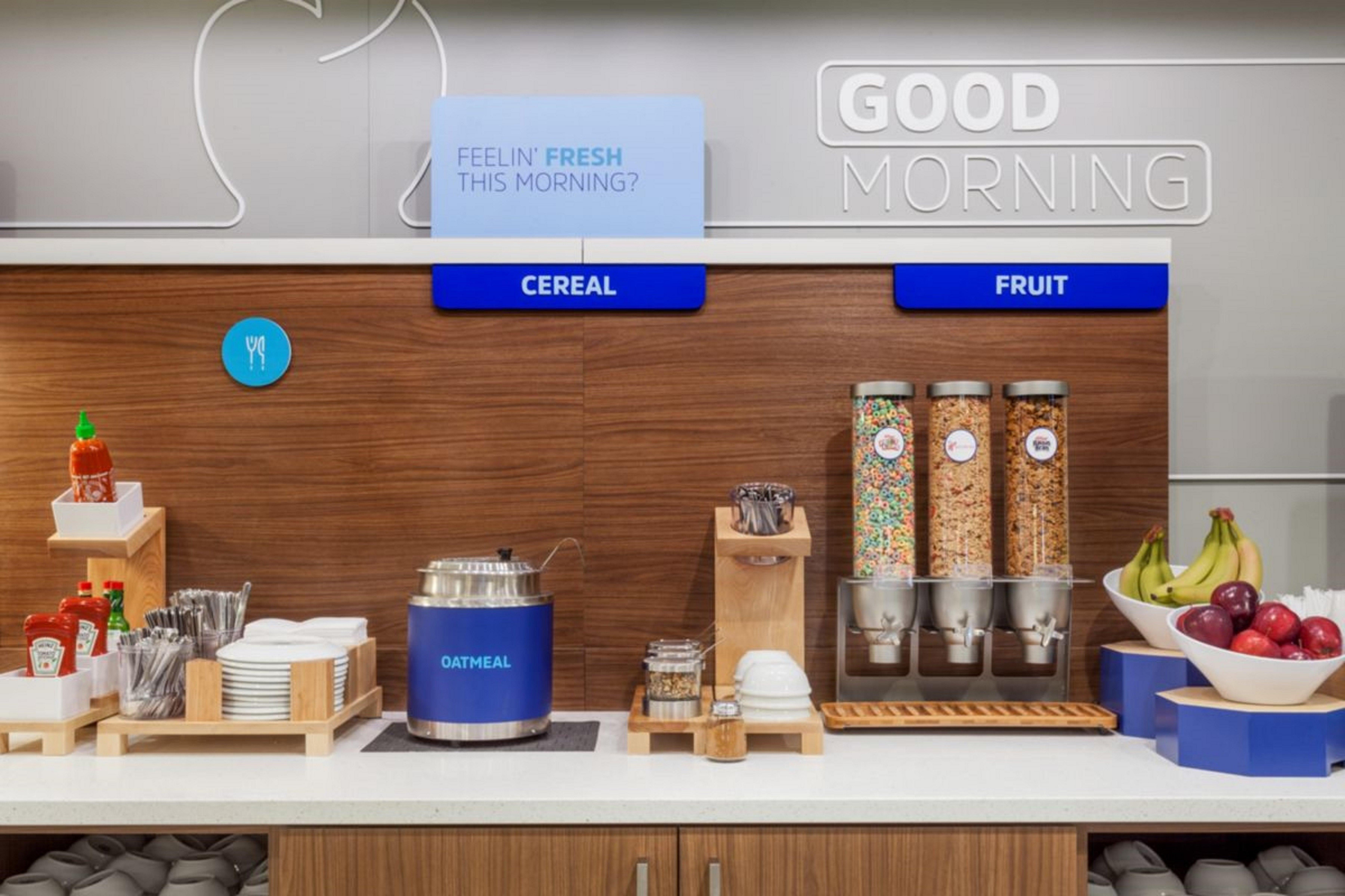 Holiday Inn Express & Suites - North Brunswick By Ihg Экстерьер фото