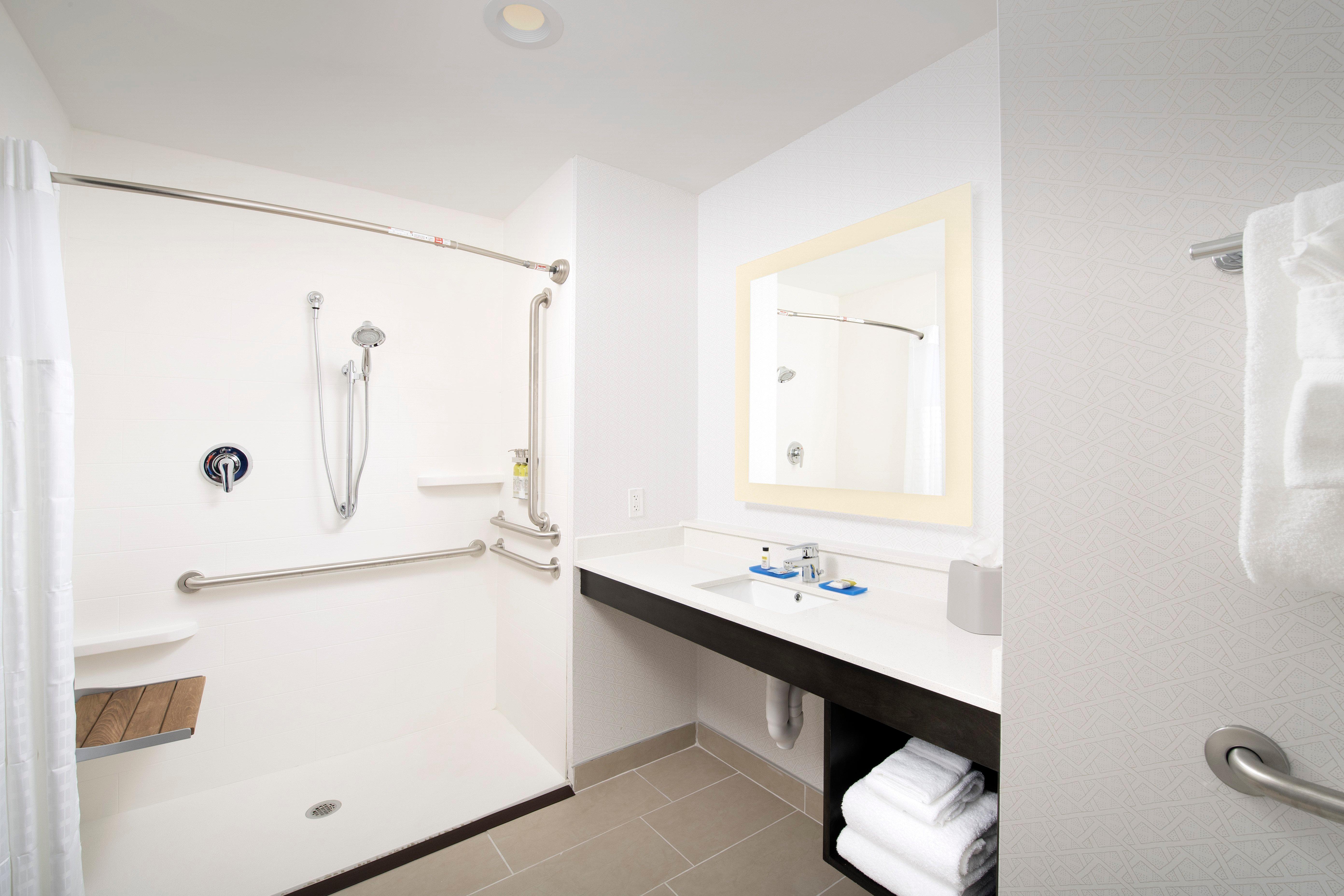 Holiday Inn Express & Suites - North Brunswick By Ihg Экстерьер фото